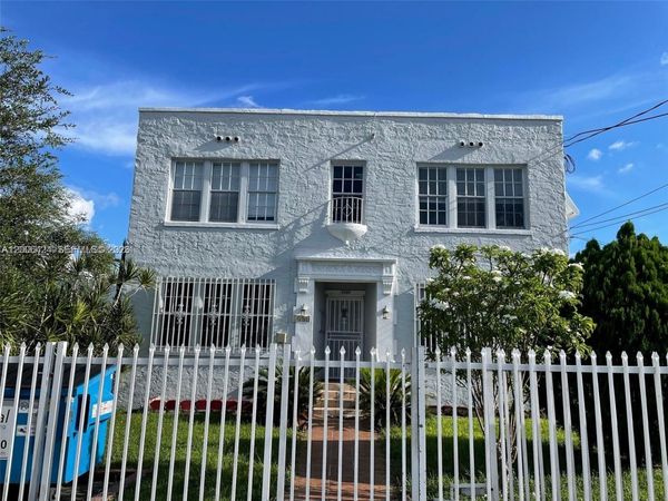 3364 SW 2nd St , Unit 4, Miami, FL 33135