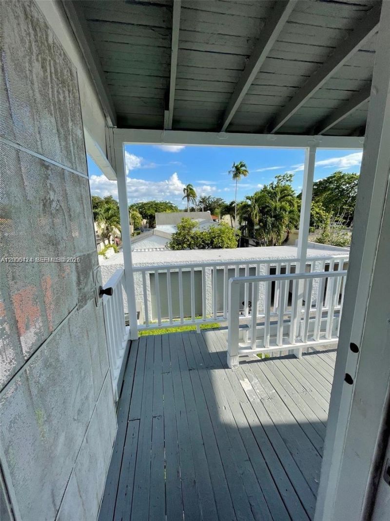 3364 SW 2nd St , Unit 4, Miami, FL 33135 Photo