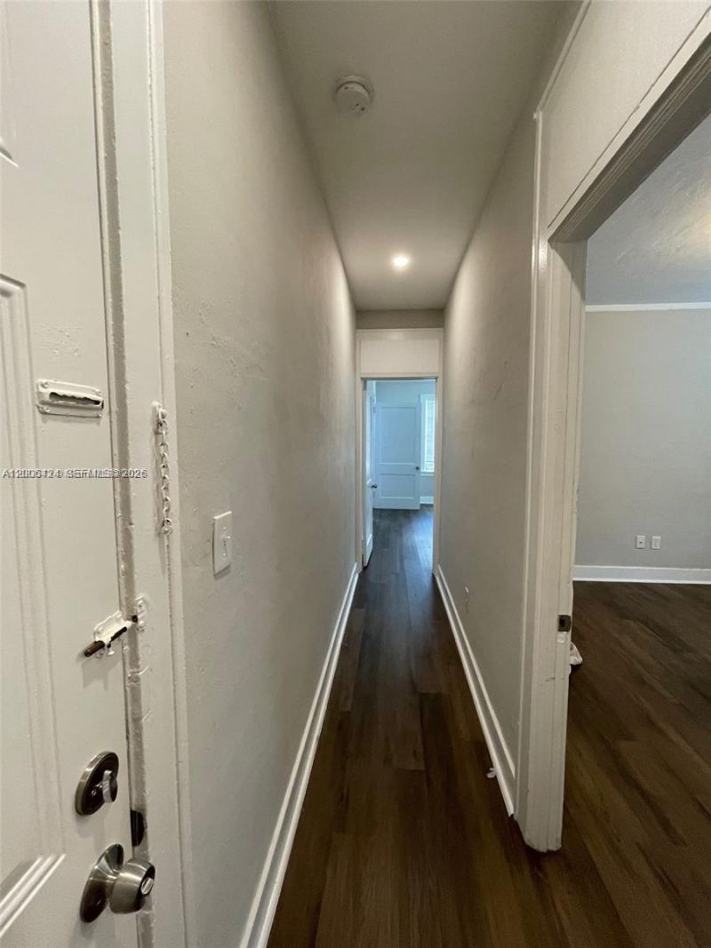 3364 SW 2nd St , Unit 4, Miami, FL 33135 Photo