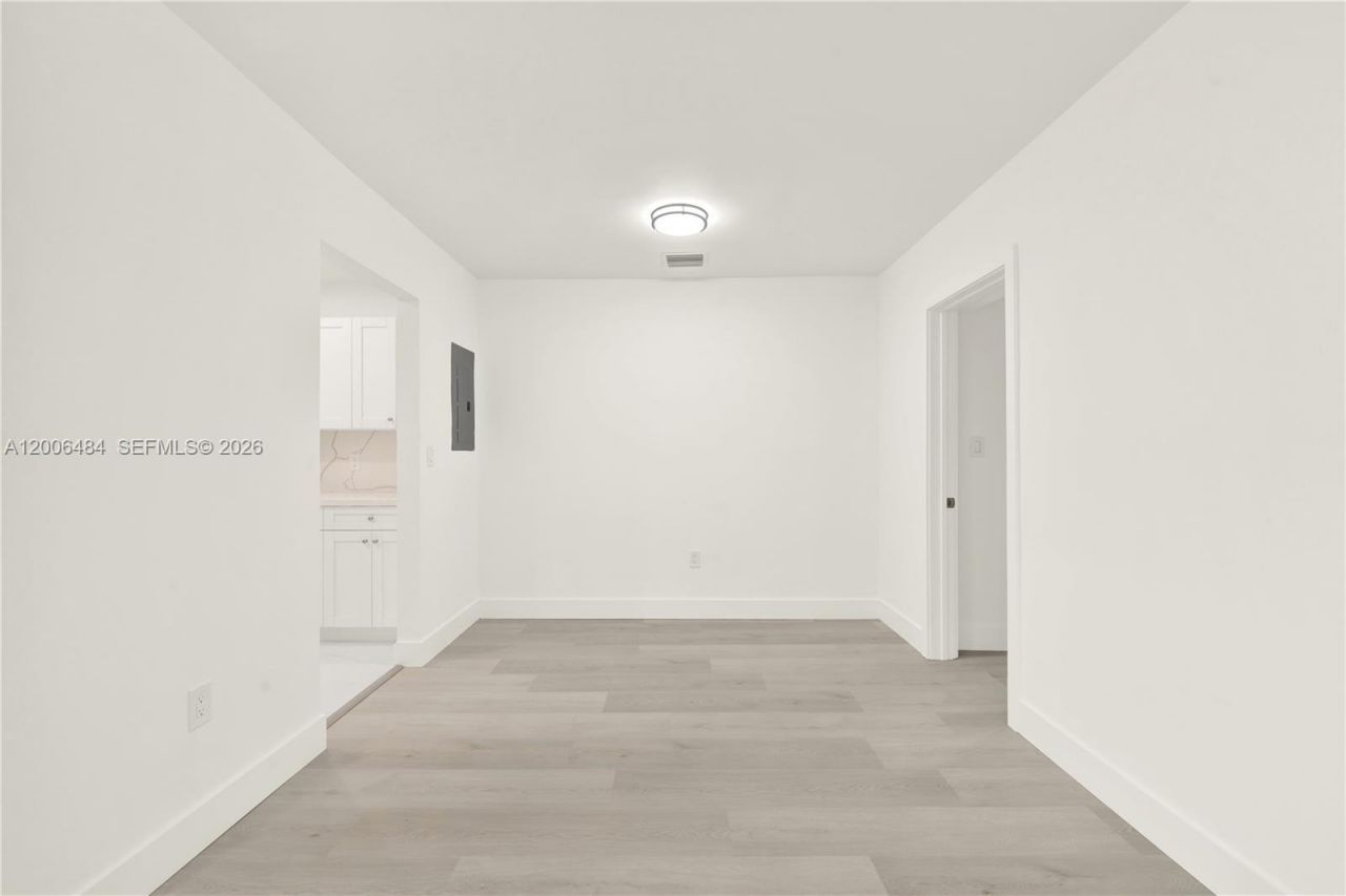 350 Aledo Ave, Unit B, Coral Gables, FL 33134 Photo