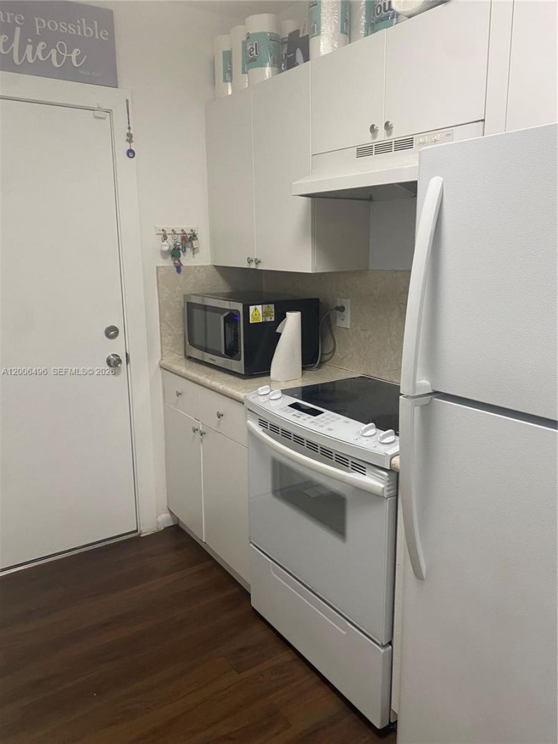 900 SW 84th Ave , Unit 415D, Miami, FL 33144 Photo