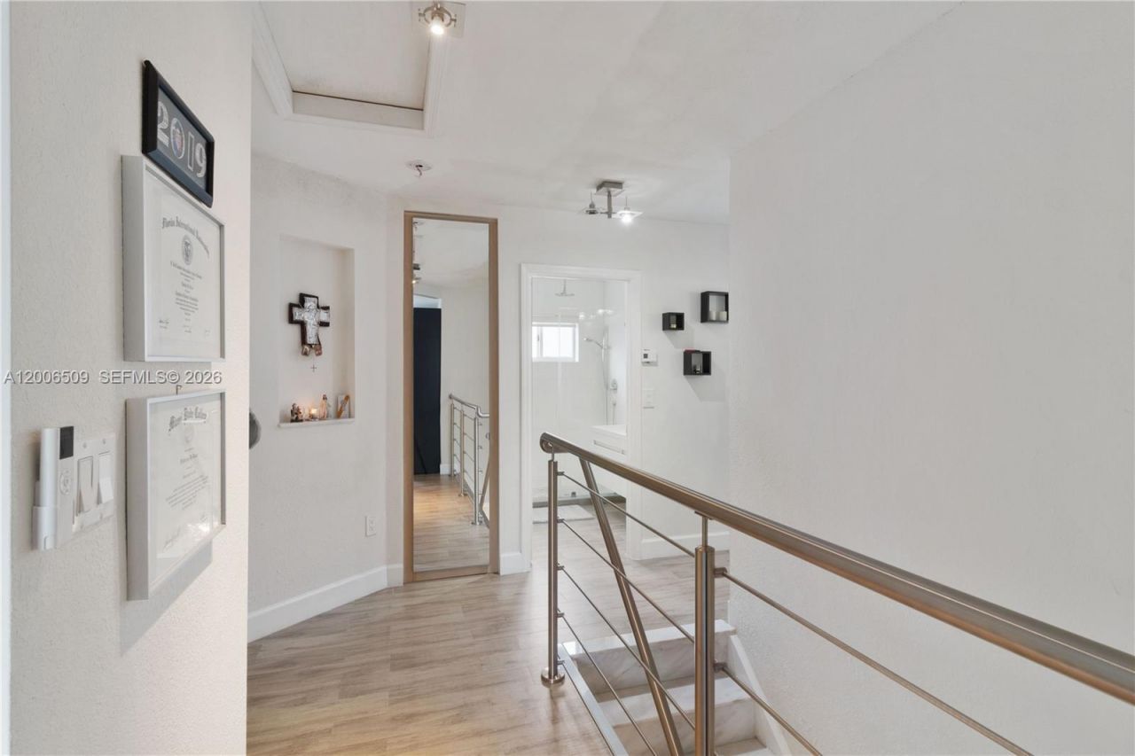 10842 NW 53rd Ln , Doral, FL 33178 Photo