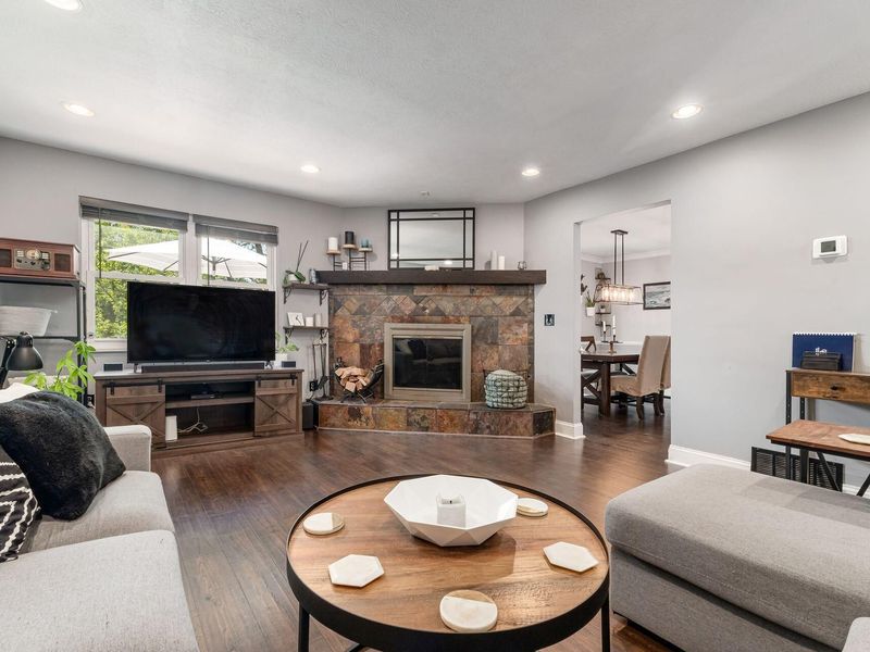 325 Madison Street , Groveport, OH 43125 Photo 2