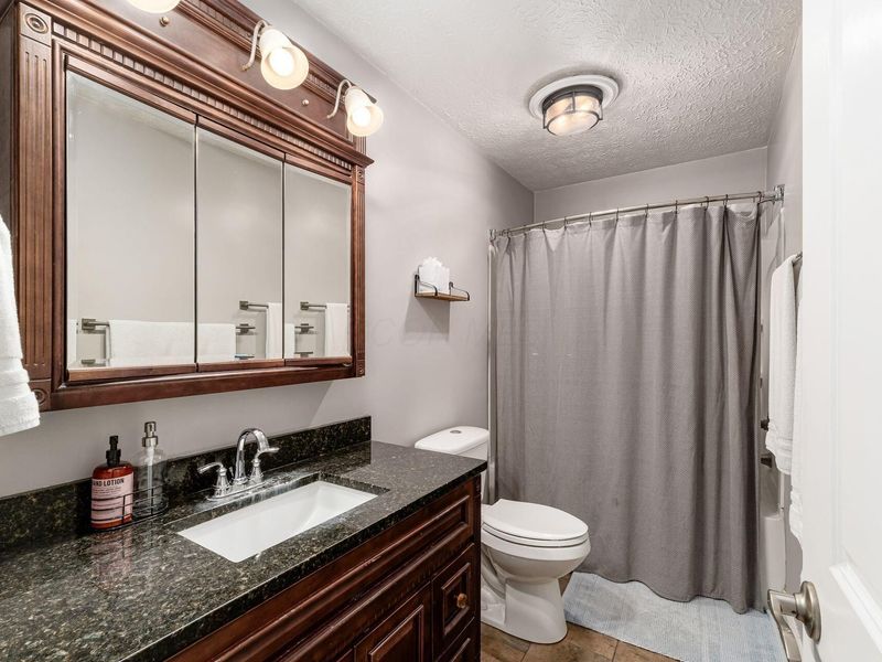 325 Madison Street , Groveport, OH 43125 Photo 23