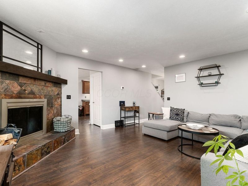 325 Madison Street , Groveport, OH 43125 Photo 4