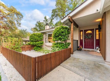 23218 Broadmoor Ct, Auburn, CA 95602 Photo