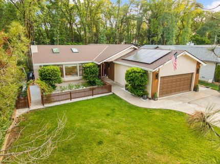 23218 Broadmoor Ct, Auburn, CA 95602 Photo