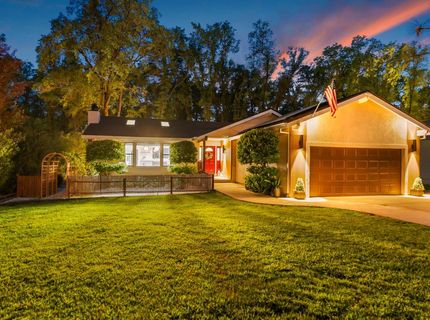 23218 Broadmoor Ct, Auburn, CA 95602 Photo