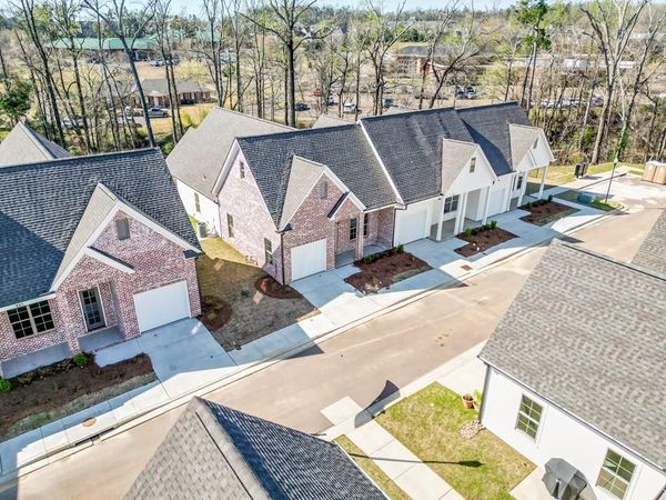317 Cottage View, Oxford, MS 38655