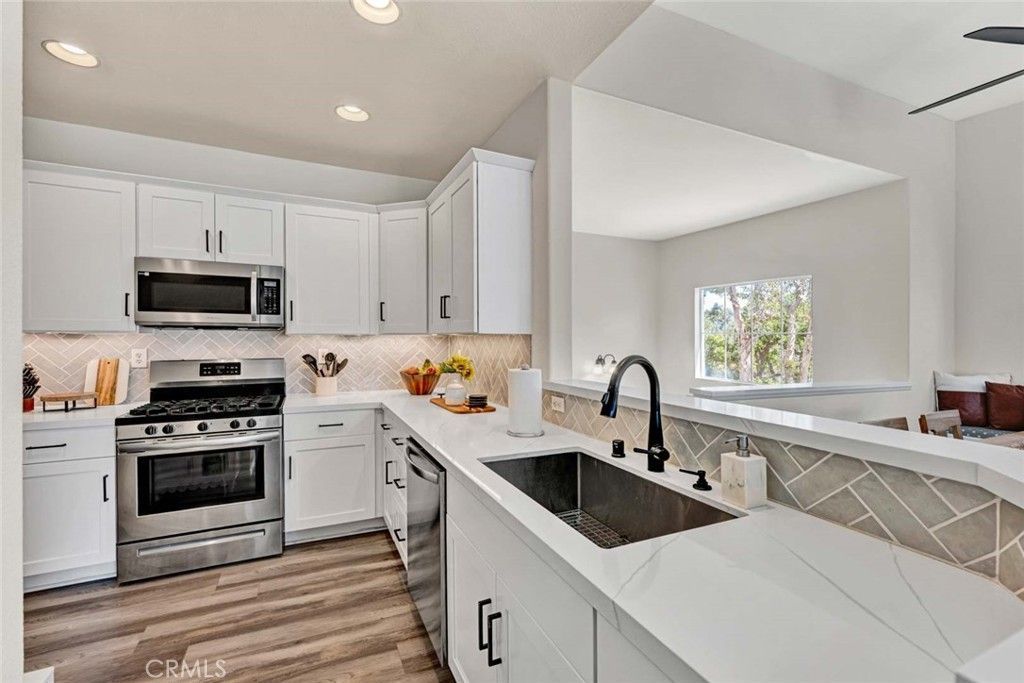 7877 E Horizon View, Anaheim Hills, CA 92808 Main Photo