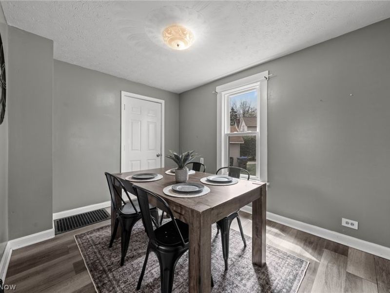 624 Broadway Street E, Cuyahoga Falls, OH 44221 Photo 13