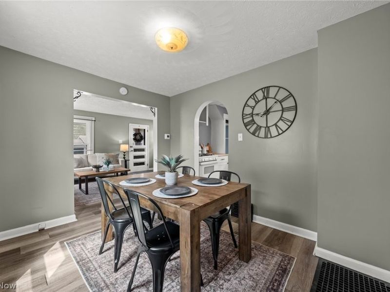 624 Broadway Street E, Cuyahoga Falls, OH 44221 Photo 14