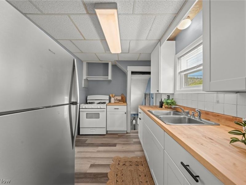 624 Broadway Street E, Cuyahoga Falls, OH 44221 Photo 19