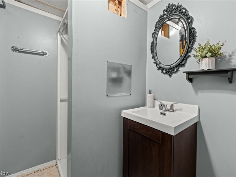 624 Broadway Street E, Cuyahoga Falls, OH 44221 Photo 23