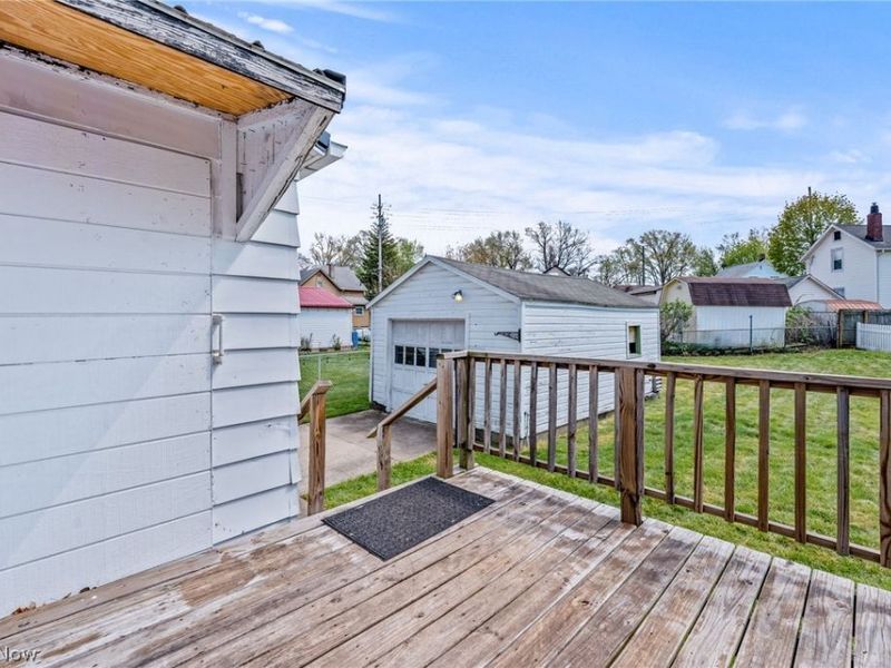 624 Broadway Street E, Cuyahoga Falls, OH 44221 Photo 24