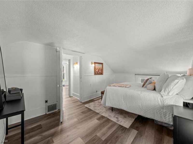 624 Broadway Street E, Cuyahoga Falls, OH 44221 Photo 27