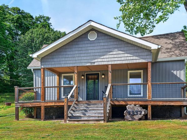 1237 Gadd Road, Hixson, TN 37343
