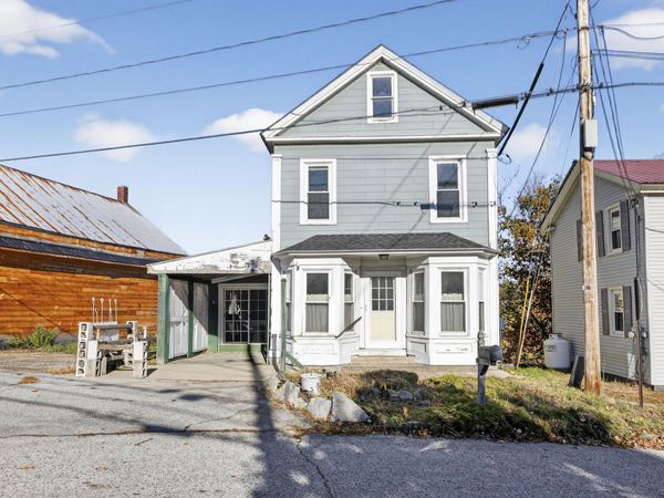 4 Bridge Street , Cornish, ME 04020