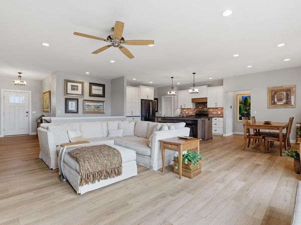 1919 Vincent DRIVE, Sheboygan, WI 53081