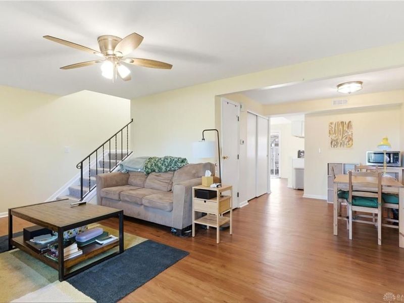 1414 Crown Point Court, Beavercreek, OH 45434 Photo 12