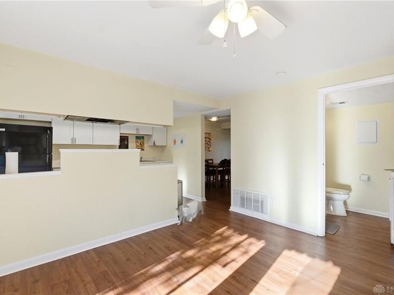 1414 Crown Point Court, Beavercreek, OH 45434 Photo 28