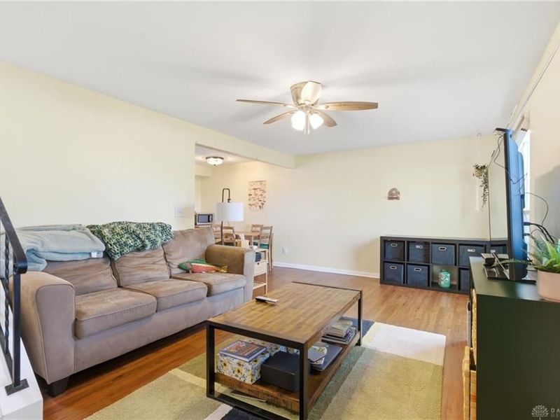 1414 Crown Point Court, Beavercreek, OH 45434 Photo 7