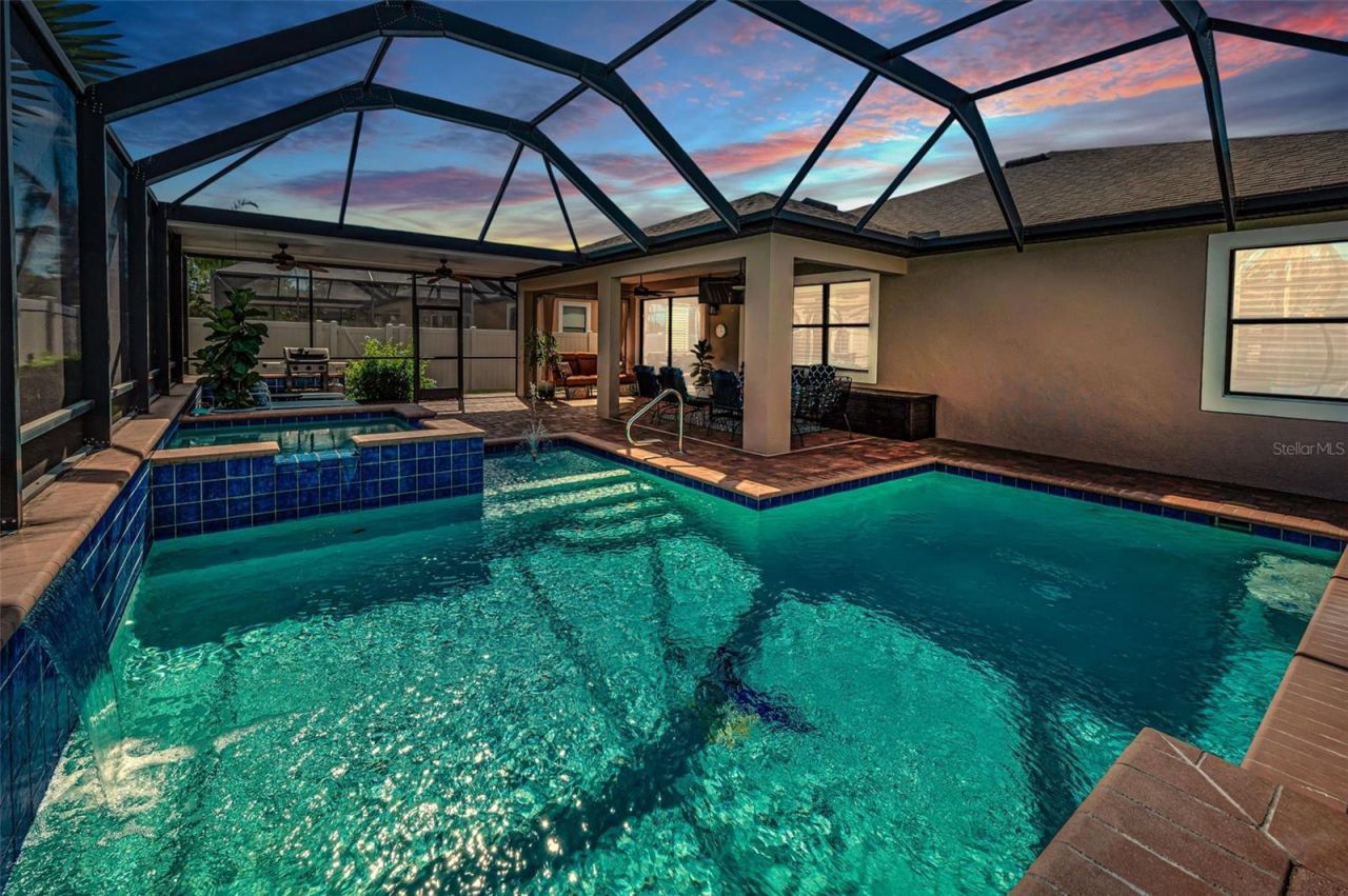 8449 Bluevine Sky Drive, Land O Lakes, FL 34637 Photo