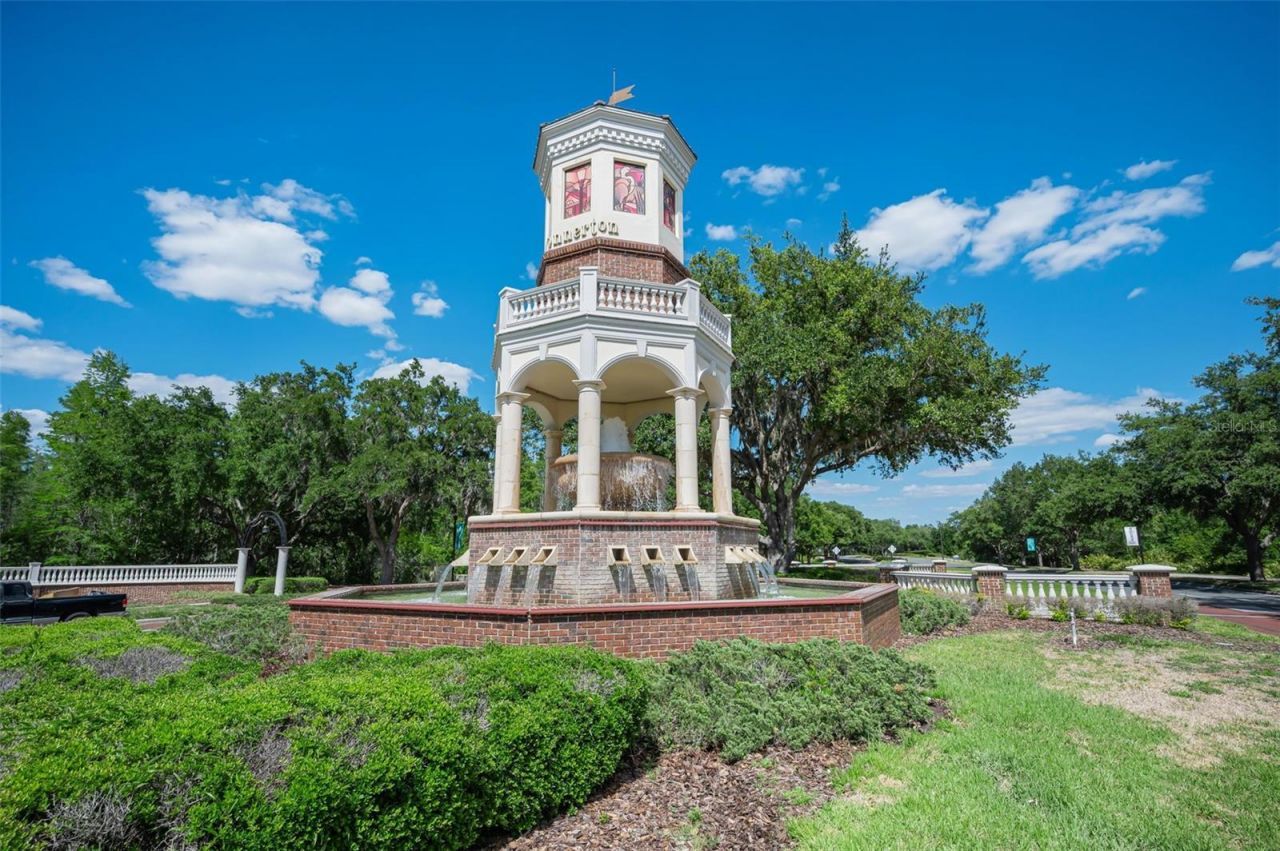 8449 Bluevine Sky Drive, Land O Lakes, FL 34637 Photo