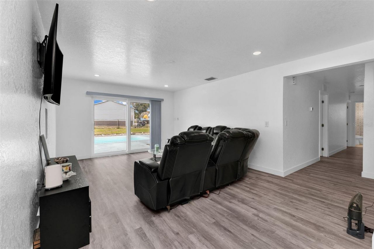 5527 Fairway Drive S, Punta Gorda, FL 33982 Photo