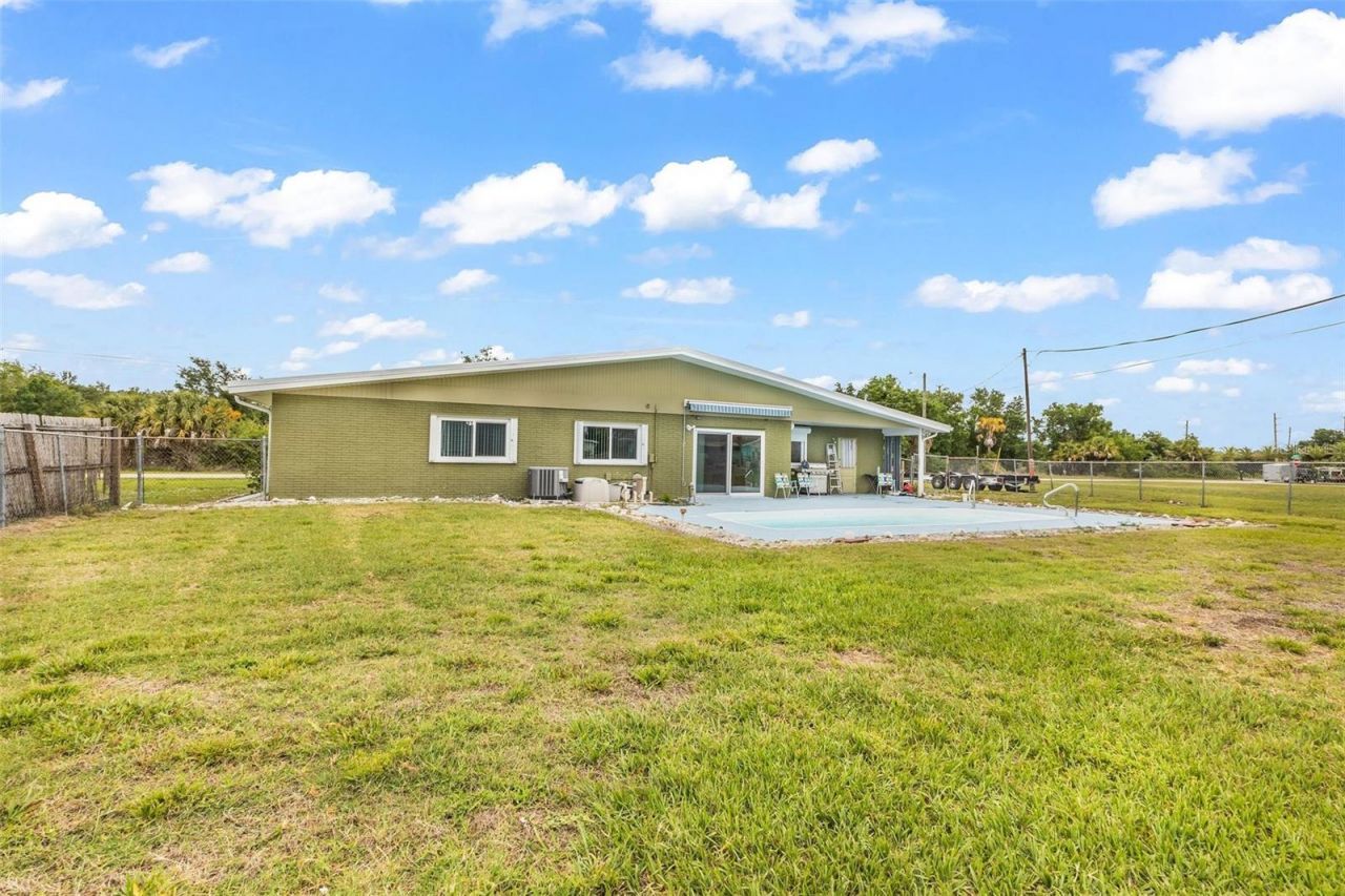 5527 Fairway Drive S, Punta Gorda, FL 33982 Photo