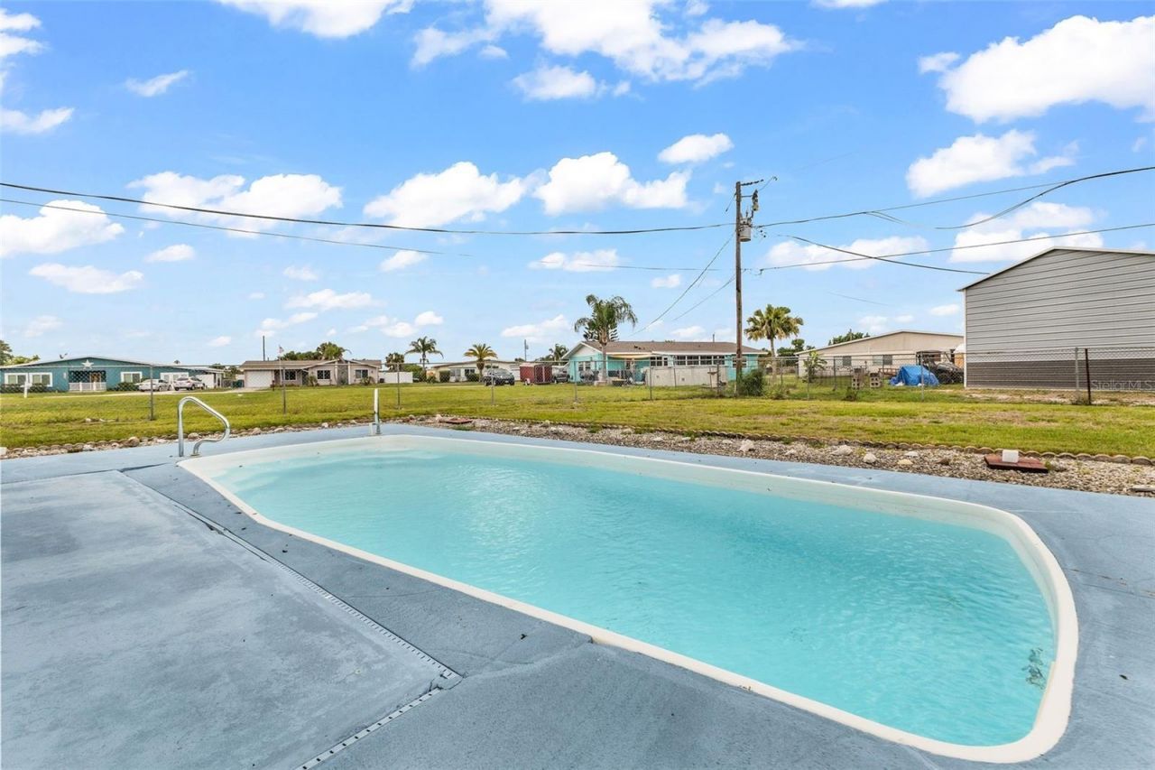 5527 Fairway Drive S, Punta Gorda, FL 33982 Photo