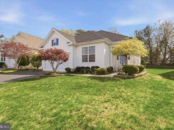 74 POND VIEW CIRCLE, BARNEGAT, NJ 08005