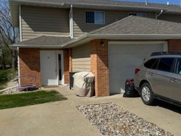 1536 Little Bluestem Court, Unit 33, Ames, IA 50014