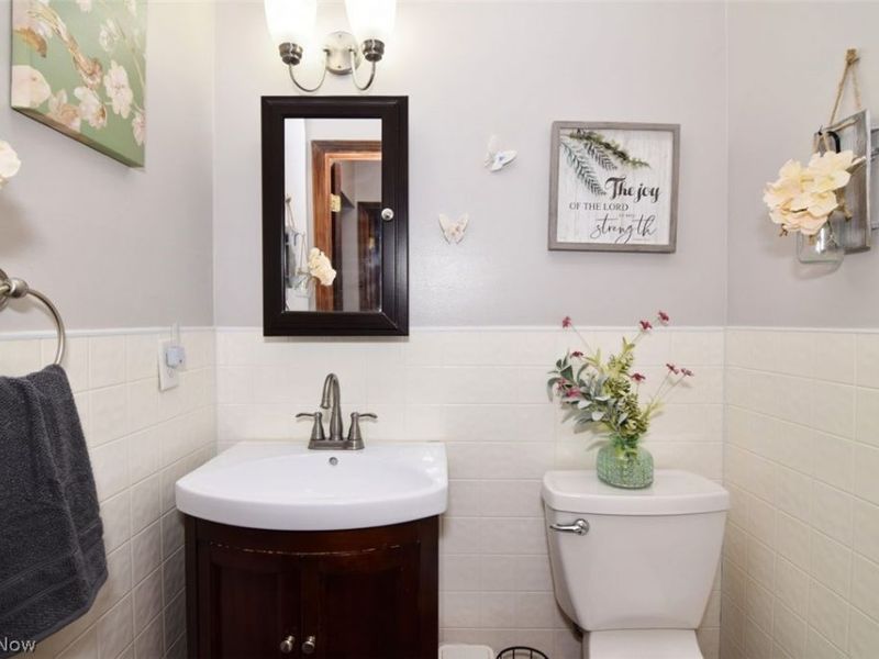 9509 Catalpa Circle, Mentor, OH 44060 Photo 11