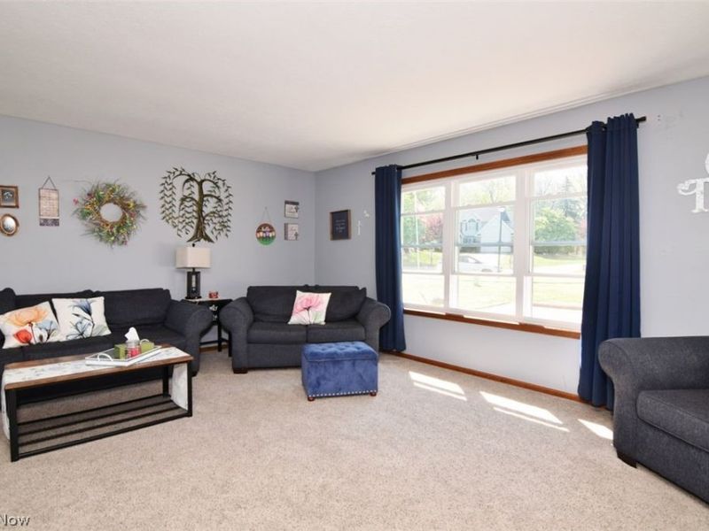 9509 Catalpa Circle, Mentor, OH 44060 Photo 3