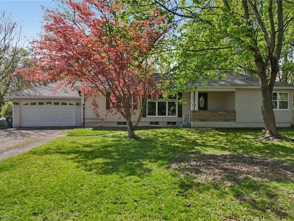 162 N Hawkins Avenue , Akron, OH 44313