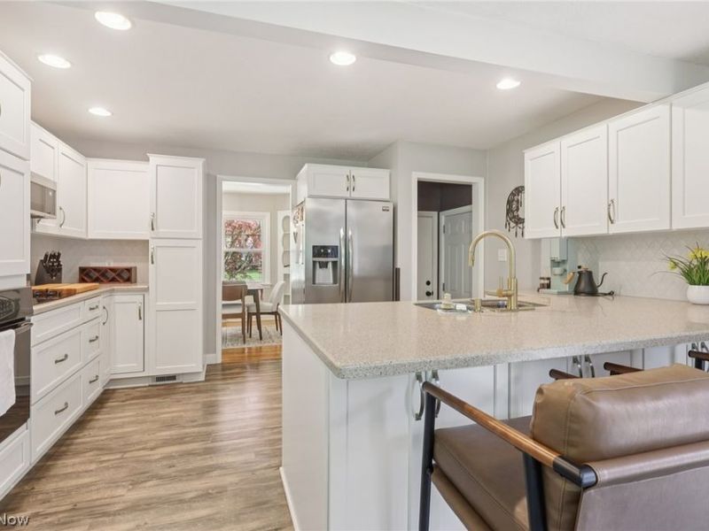 162 N Hawkins Avenue , Akron, OH 44313 Photo 10