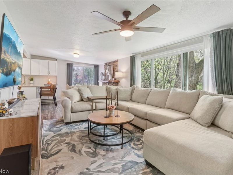 162 N Hawkins Avenue , Akron, OH 44313 Photo 18