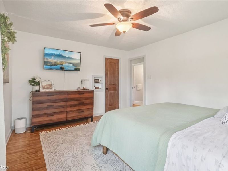 162 N Hawkins Avenue , Akron, OH 44313 Photo 22