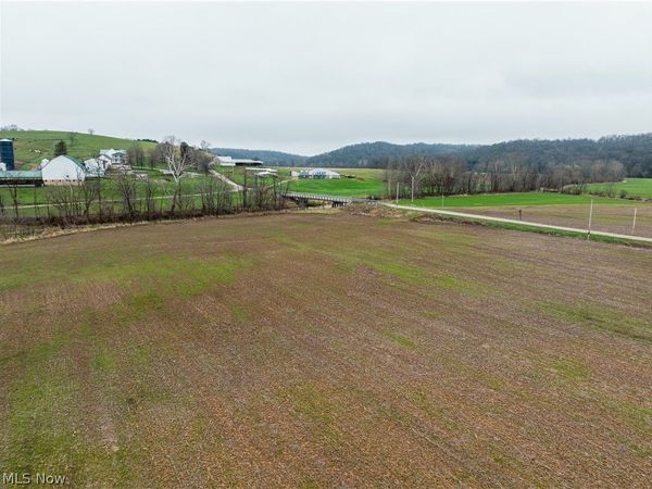 Licking Valley Road , Frazeysburg, OH 43830