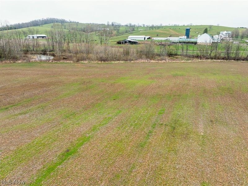 Licking Valley Road , Frazeysburg, OH 43830 Photo 2