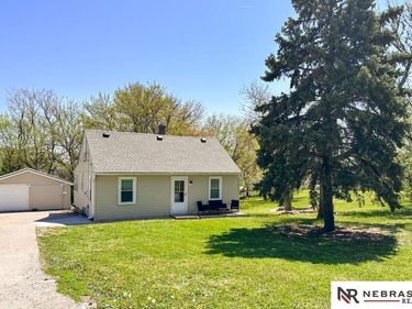 3701 S 67th Street , Omaha, NE 68106