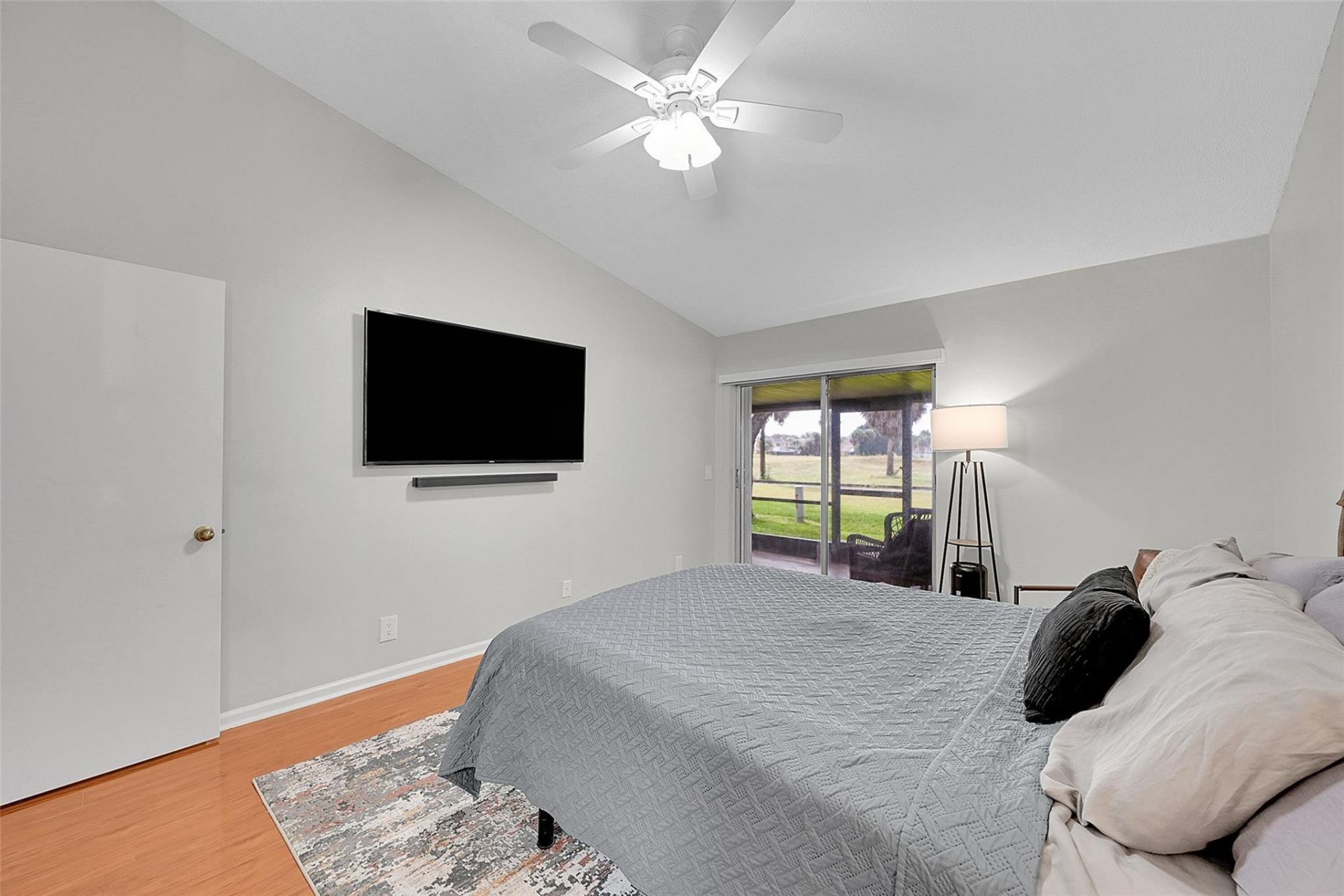 7428 S Pinewalk Dr S, Unit 18-4, Margate, FL 33063 Photo