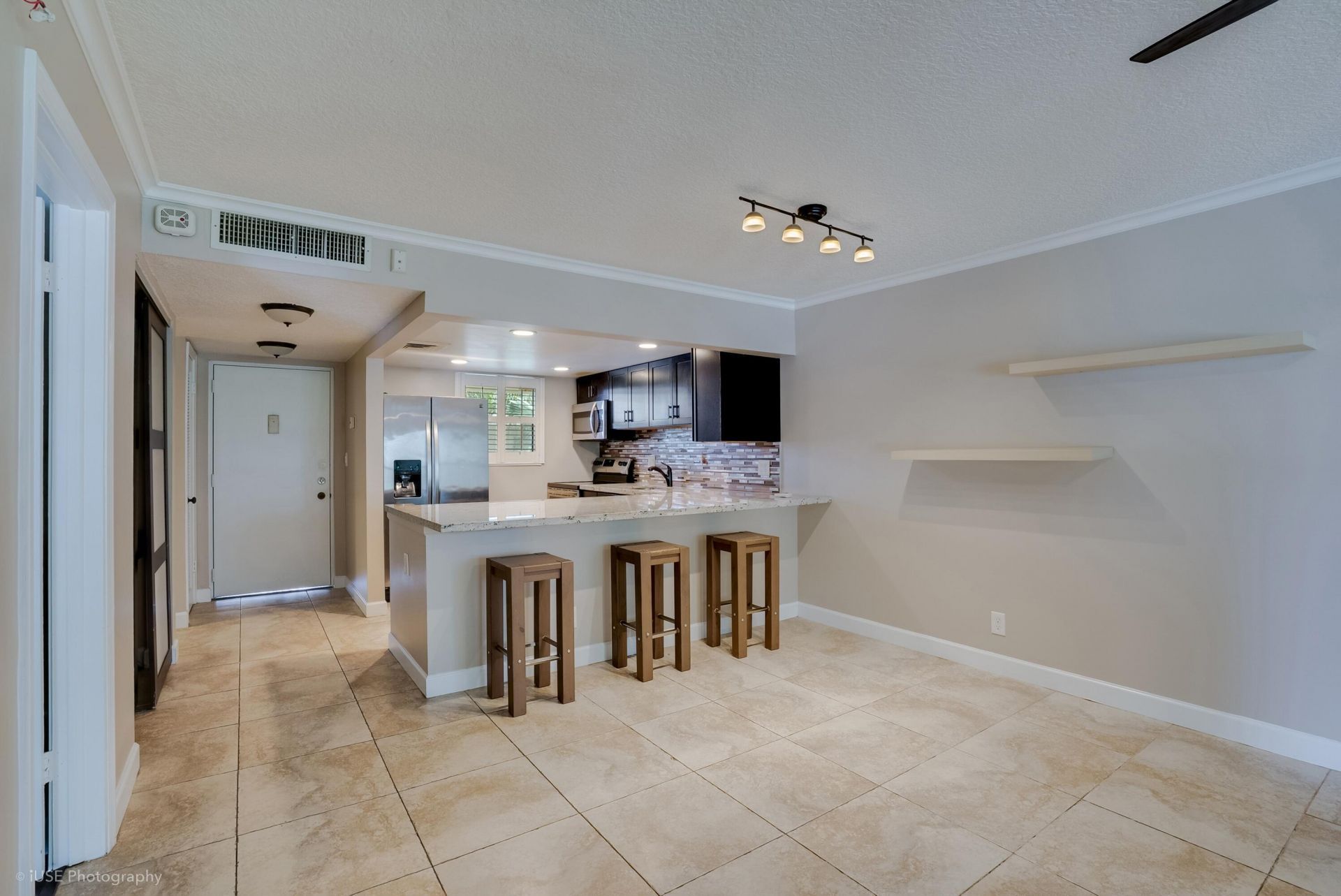 2314 S Cypress Bend Drive, Unit 313, Pompano Beach, FL 33069 Photo