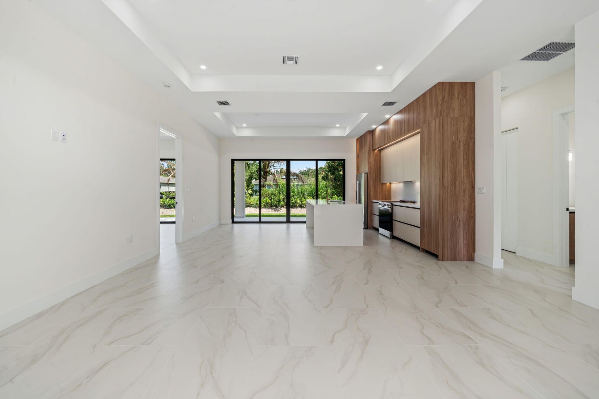 15449 Los Angeles Drive, Loxahatchee Groves, FL 33470 Photo