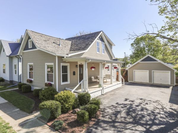 381 Walnut Street , Franklin, IN 46131