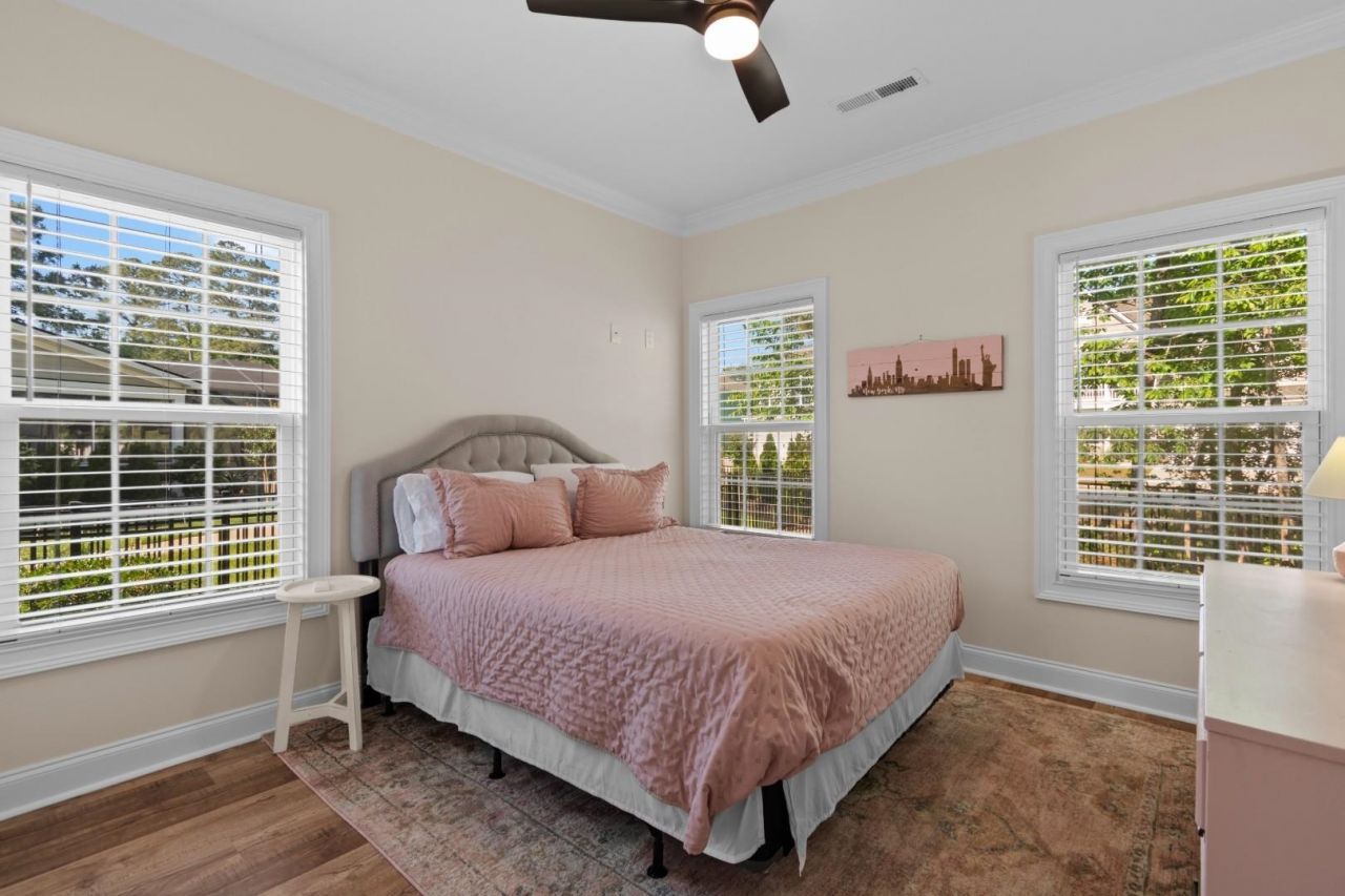 8208 Muldrow Ct. Photo 23