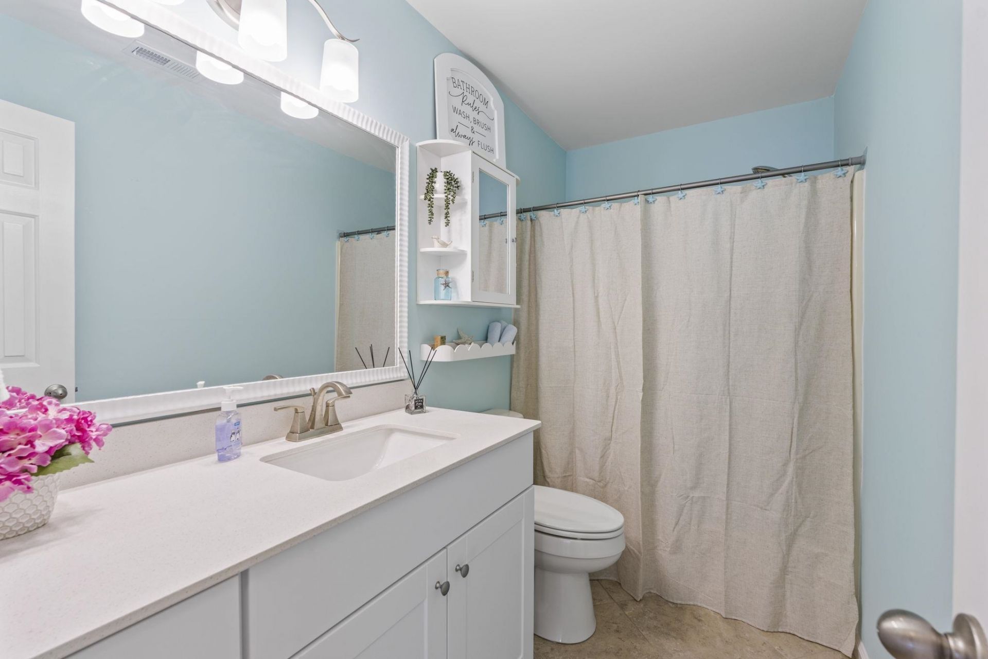 4285 Parkway Ln. Photo 20