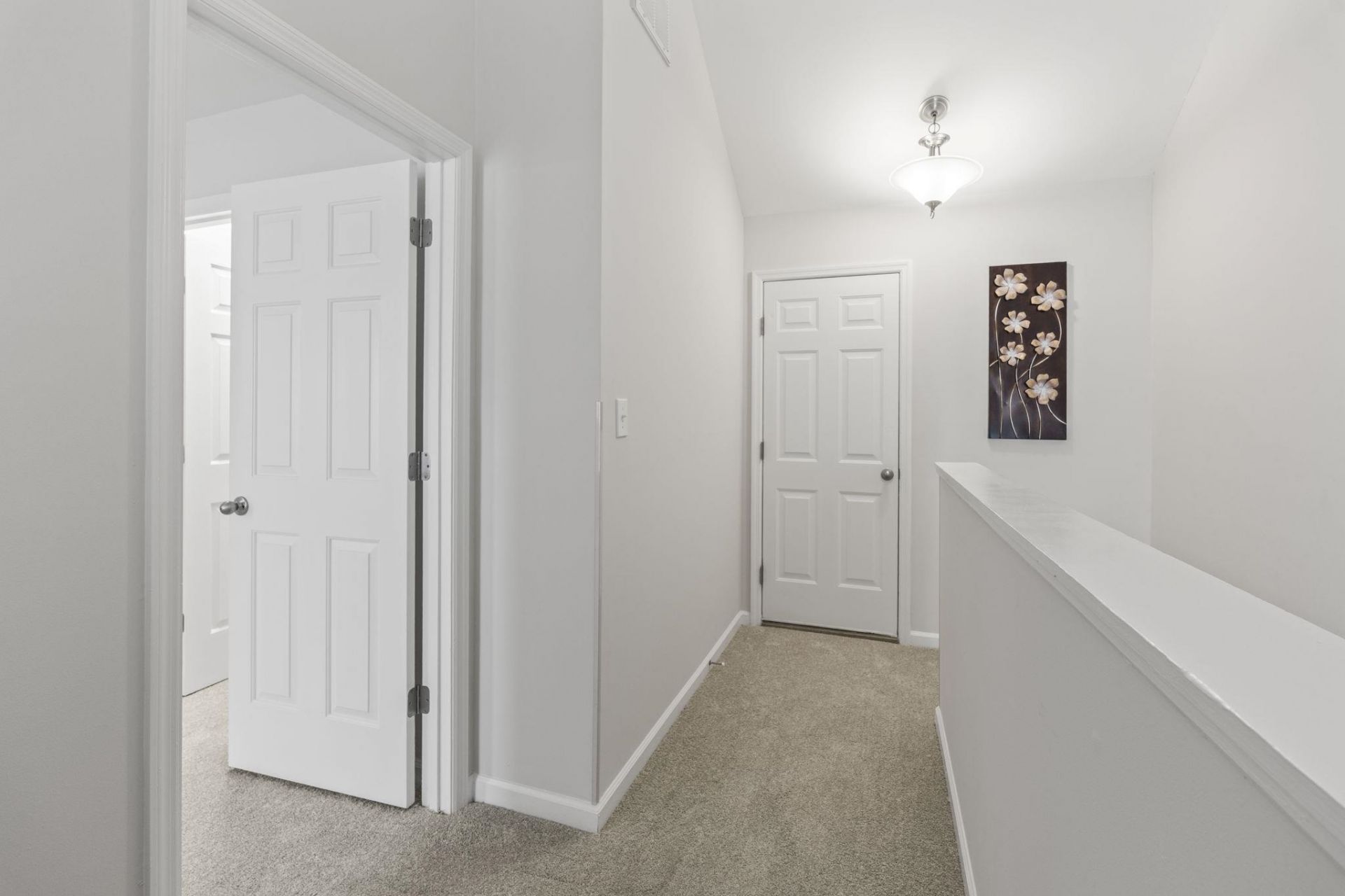 4285 Parkway Ln. Photo 21