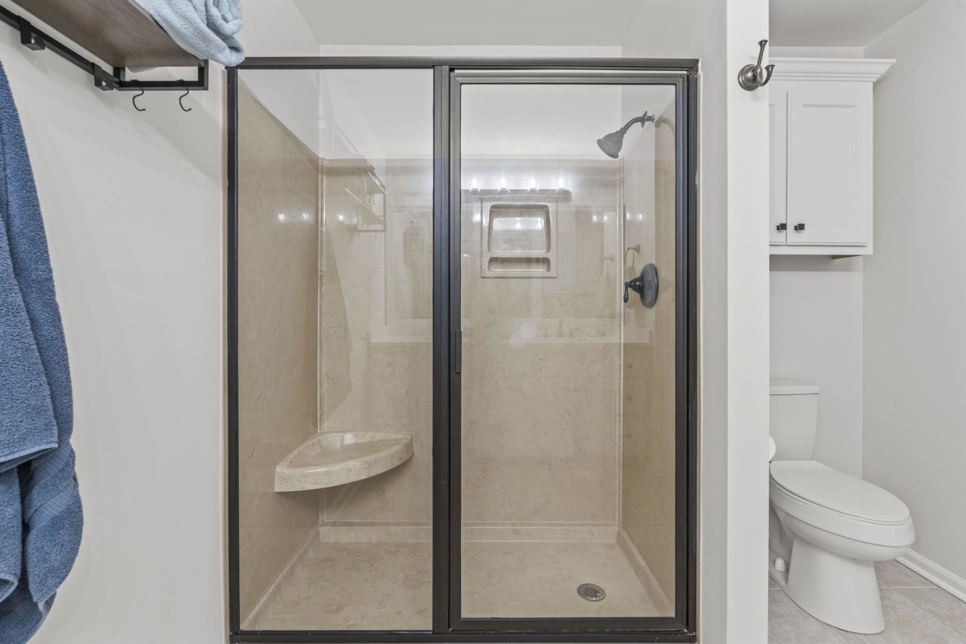 4285 Parkway Ln. Photo 30
